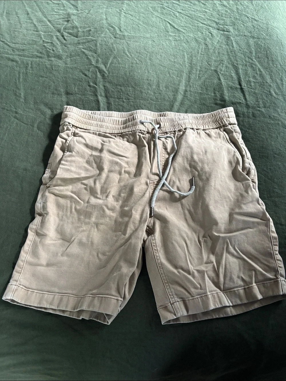 Faherty Khaki Men’s Flat Front Drawstring Shorts